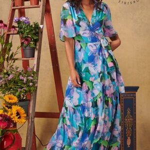 Hope & Ivy Everleigh Elegant Floral Maxi Dress in Blue and Green Size 8